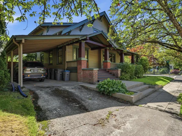 906 SE 1st St, McMinnville, OR 97128