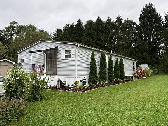 2nd image of 238 Kingston Ln