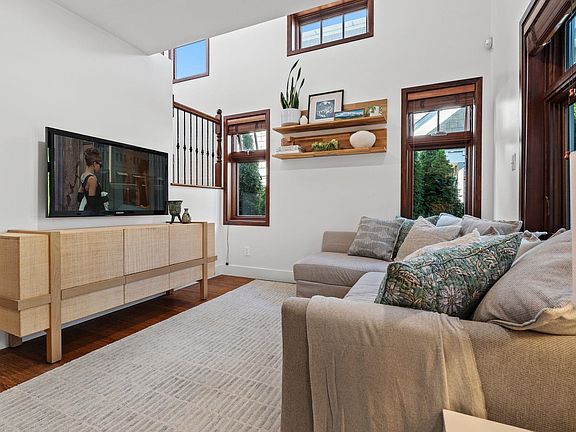 5th image of 2505 W 8th Ave #2