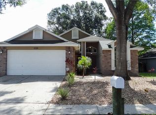 1530 Spinningwheel Dr, Lutz, FL 33559