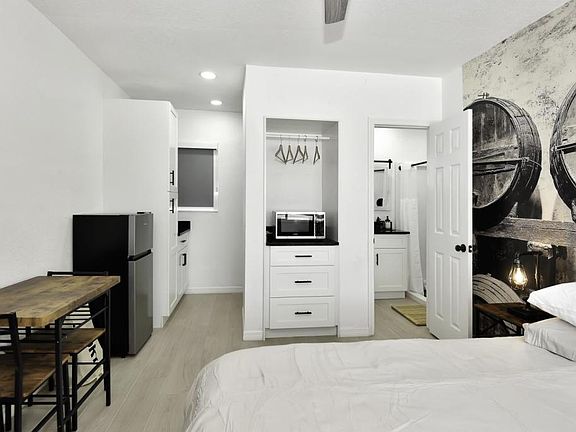 3rd image of 3064 S Atlantic Ave #7