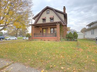 1621 Huffman Blvd, Rockford, IL 61103