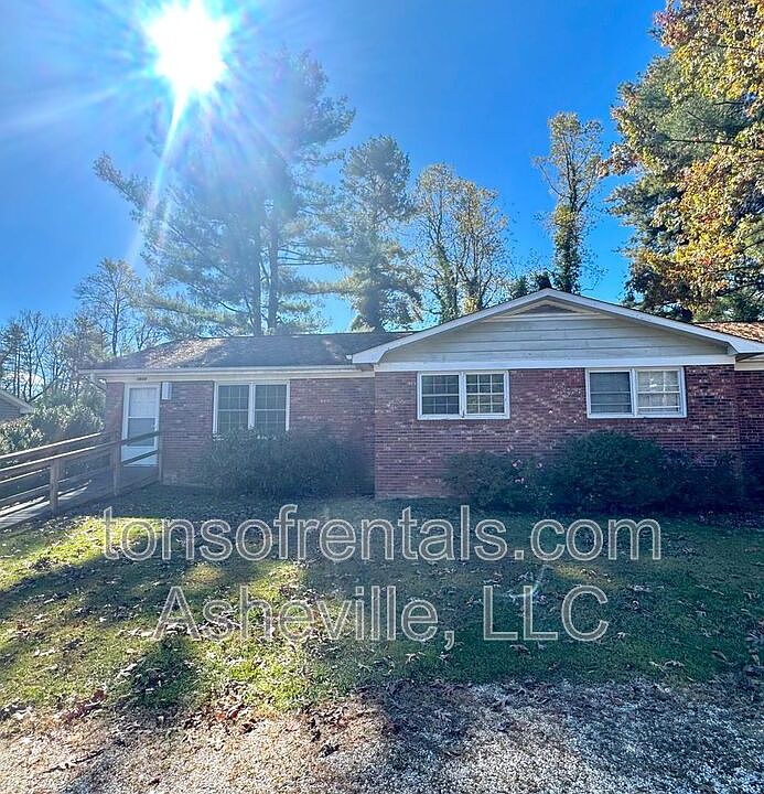 1st image of 1614 Brevard Rd