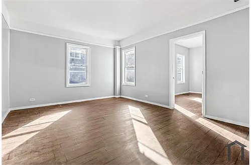 29 Newbury St #1 Photo 1