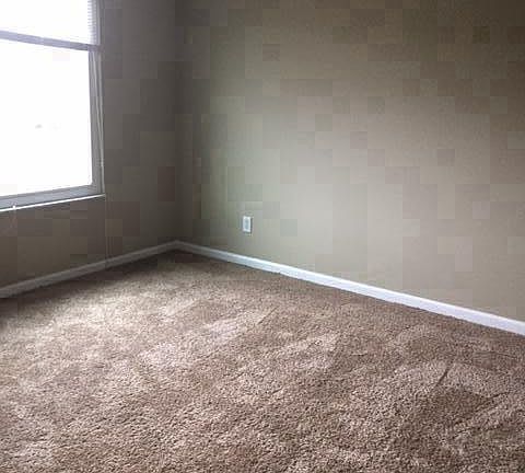 5th image of 3870 Rosette Dr