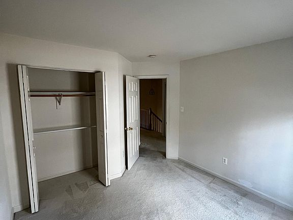 3rd image of 4770 Bideford Sq