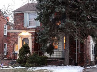 271 Merriweather Rd, Grosse Pointe Farms, MI 48236