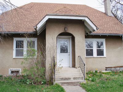 312 W 1st Ave, Mount Vernon, SD, 57363