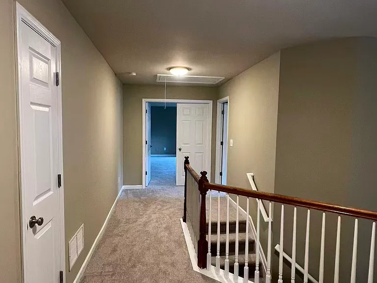 150 Franklin St — Photo 11