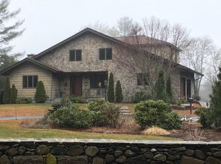 382 New Boston Rd, Acushnet, MA 02743