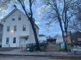 24 Newbury St, Worcester, MA 01609