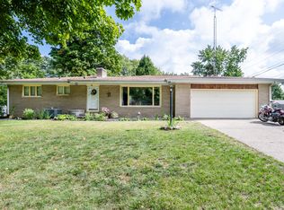 1593 Columbus Ave, Benton Harbor, MI 49022