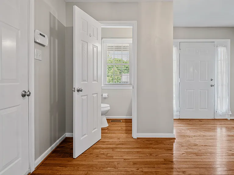3924 Liberty Point Dr — Photo 26