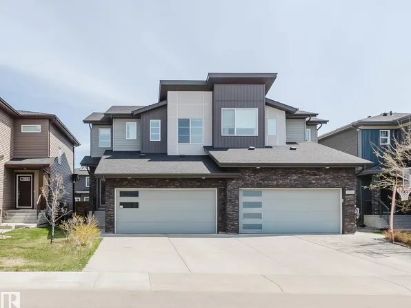 2839 Koshal Cres SW, Edmonton, AB T6W 3J7