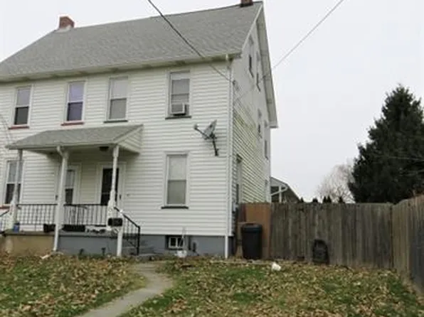 652 Vulcanite Ave, Alpha, NJ 08865