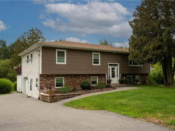 2725 Quinlan Street, Yorktown Heights, NY 10598
