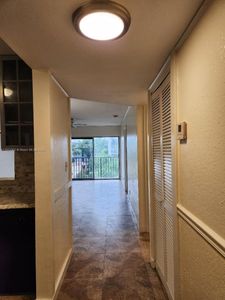 8620 N Sherman Cir APT 406, Hollywood, FL, 33025