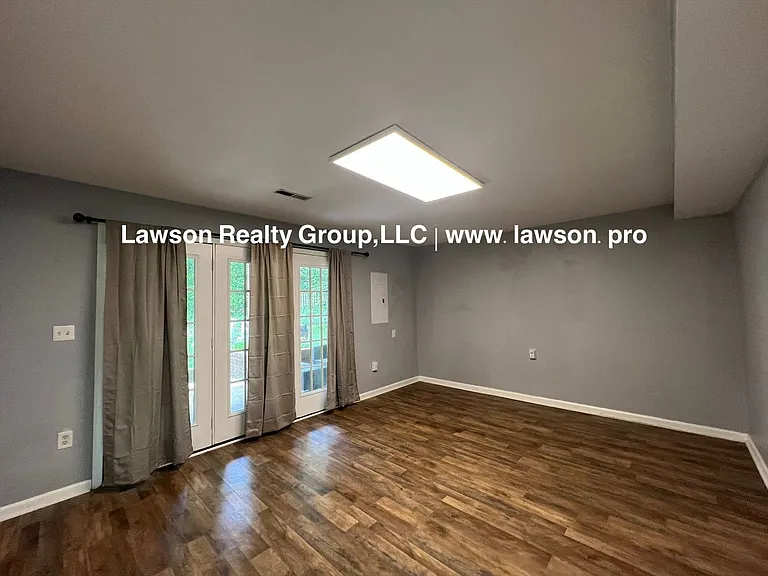 4715 Wembley Pl SW — Photo 57