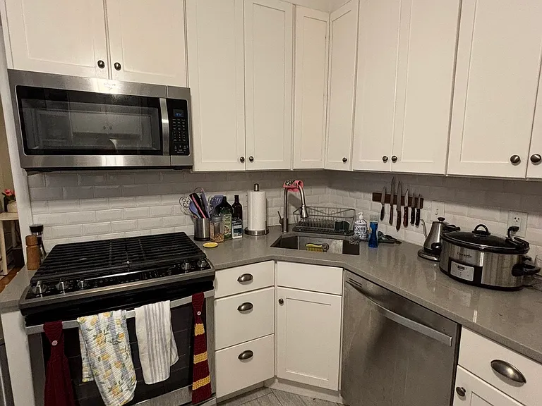 5 Marcella St #1A — Photo 1