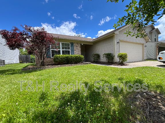 2nd image of 6037 Rocky River Dr