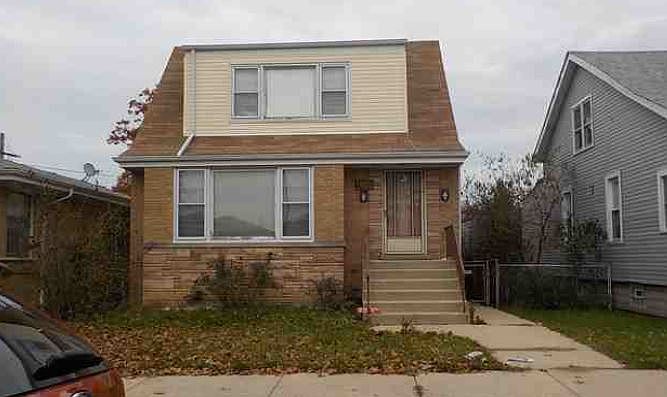 1st image of 2625 N Mulligan Ave