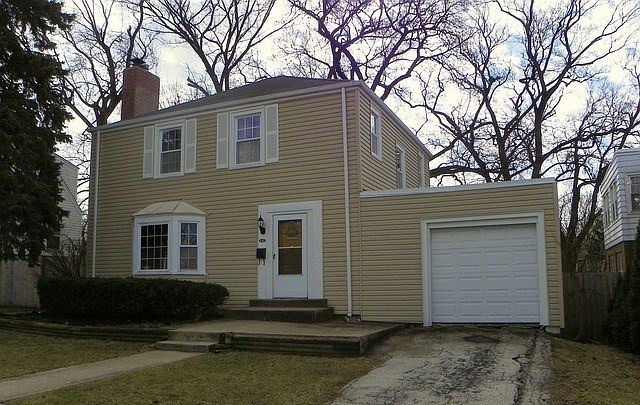 1st image of 2745 W 95th Pl