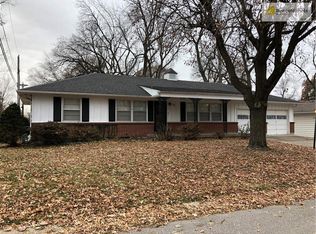 13007 E 38th Ter S, Independence, MO 64055
