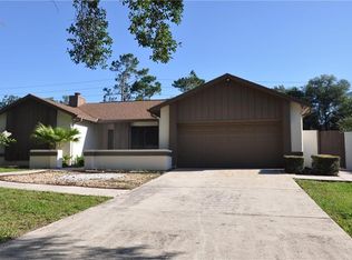 3349 Foxwood Dr, Apopka, FL 32703