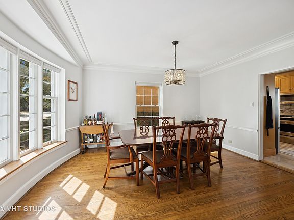 5th image of 1115 Rossell Ave