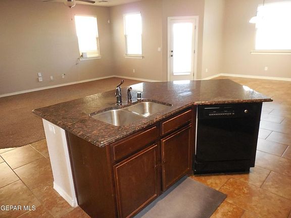 5th image of 11332 Blue Barrel St #1