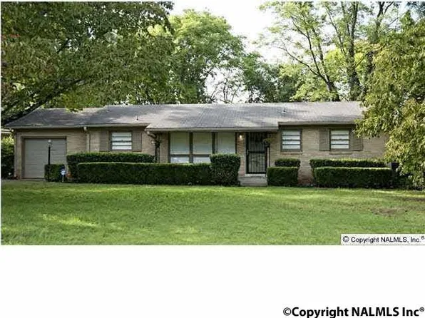 3800 Saturn Dr SW, Huntsville, AL 35805