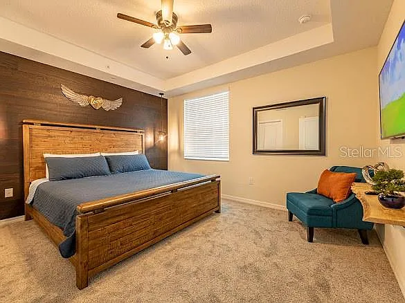 3 bed, 2.0 bath, 1329 sqft, $2,600 — Photo 2