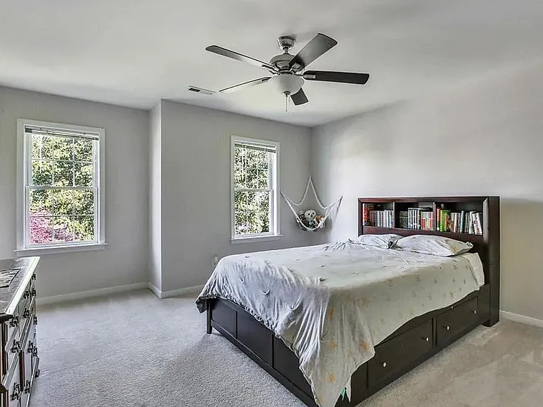 9419 Charter Gate Dr — Photo 16
