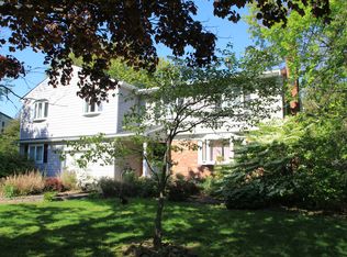 15 Metcale Ln, East Northport, NY 11731