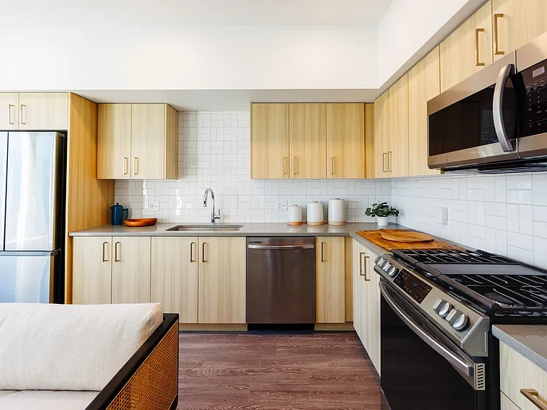 Energy efficient, in-home front-loading washer and dryer