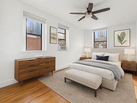 4th image of 406 W 47th St APT 2D