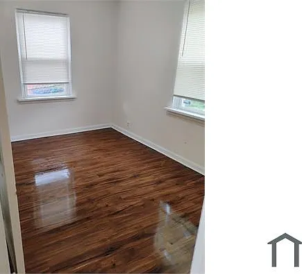 3 bed, 959 sqft, $1,500 — Photo 1