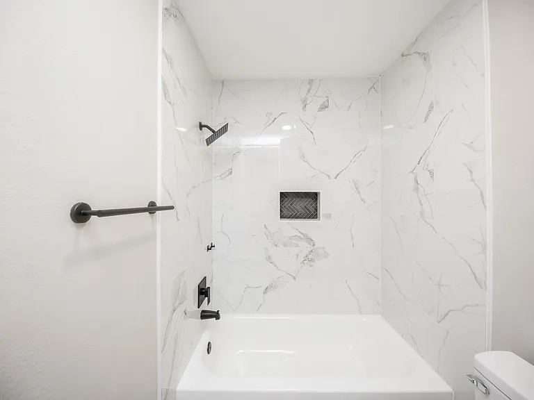 14011 Cypress Falls Dr — Photo 29