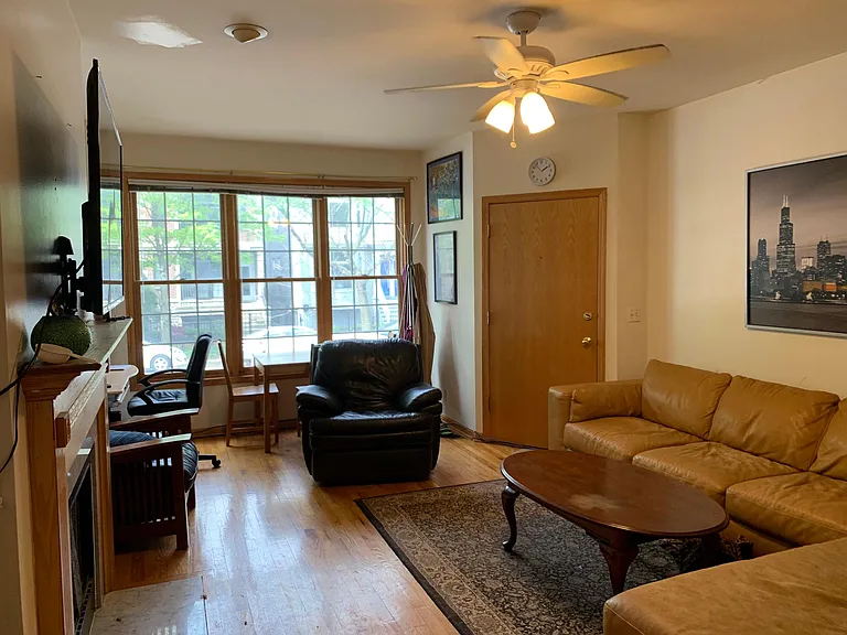 3029 N Seminary Ave #1 — Photo 4
