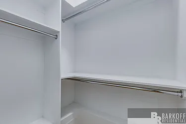 Rented by Barkoff Residential 