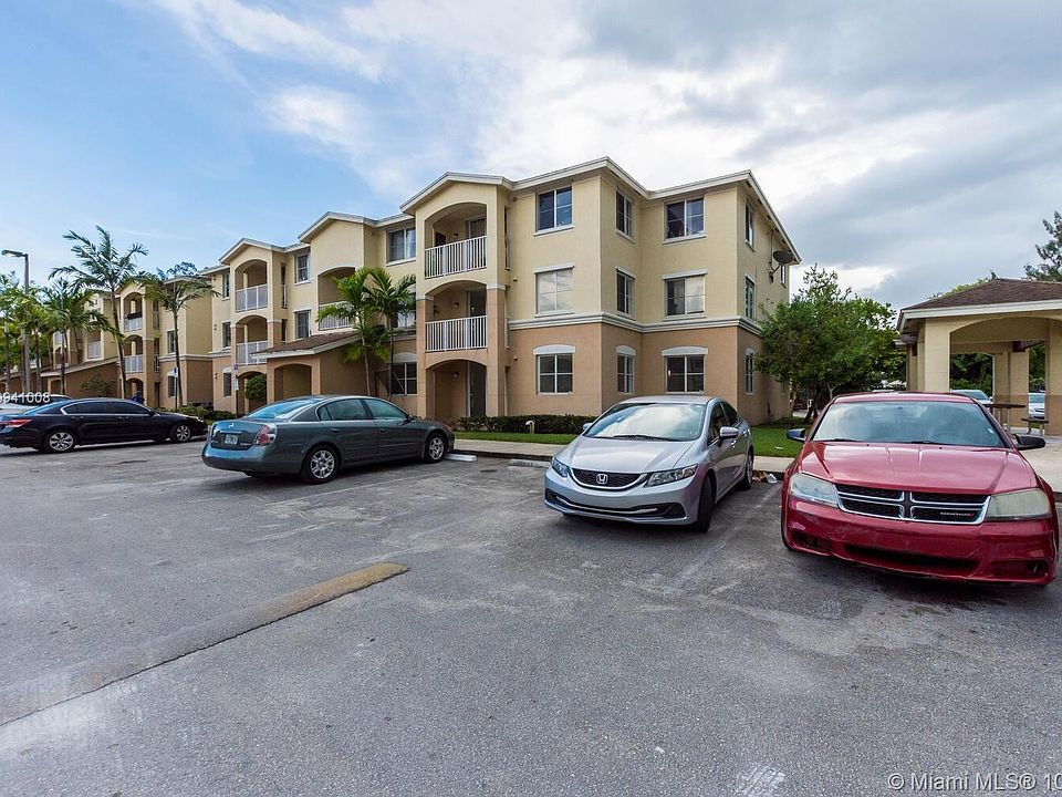 1st image of 13780 NE 3rd Ct APT 102