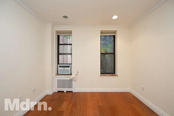 Rented by Mdrn Residential | media 14