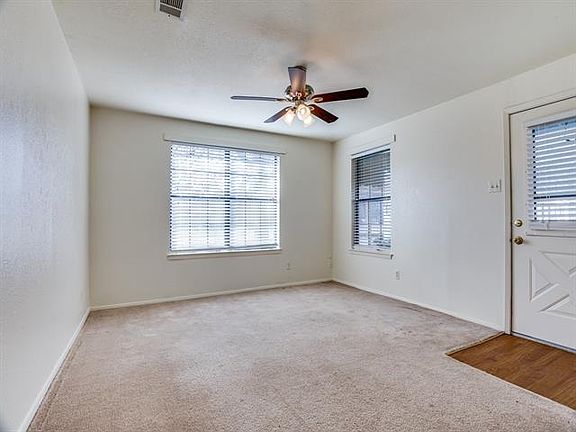 2nd image of 4320 Jerry Ln
