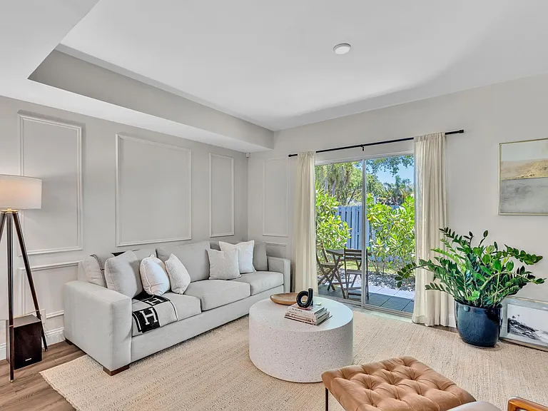 1801 NE 15th Ave #1801 — Photo 10