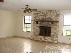 2nd image of 1316 E Comal St