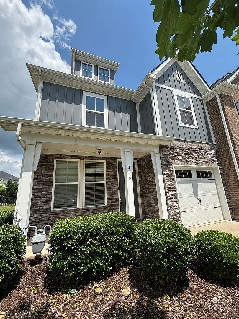 Beautiful Townhouse in Murfreesboro! — Photo 2