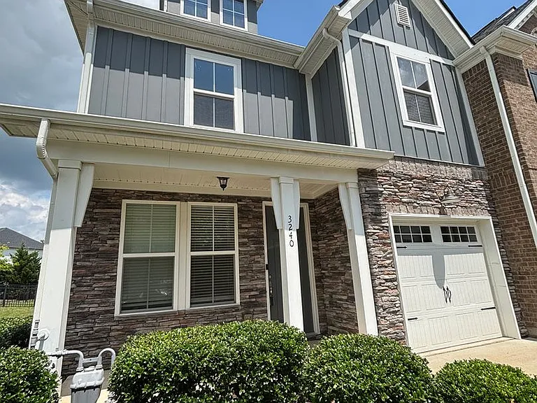 3240 Brookberry Ln — Photo 2