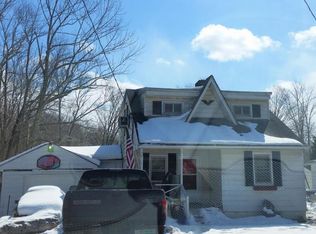 5924 Route 191, Cresco, PA 18326