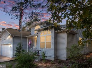 203 Fairfax Ln, Locust Grove, VA 22508