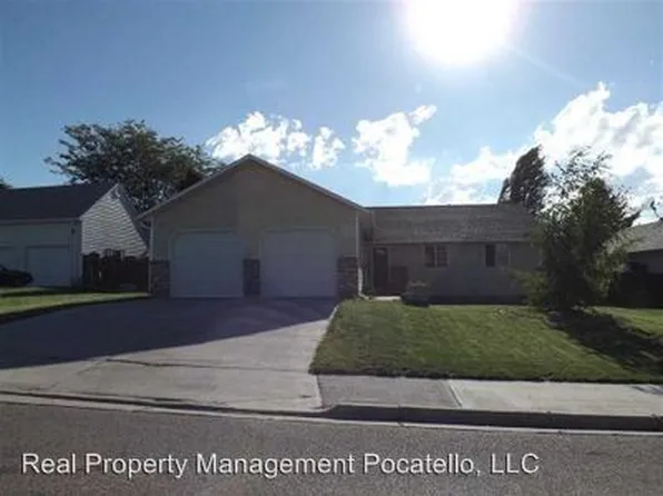 536 W Park St, American Falls, ID 83211